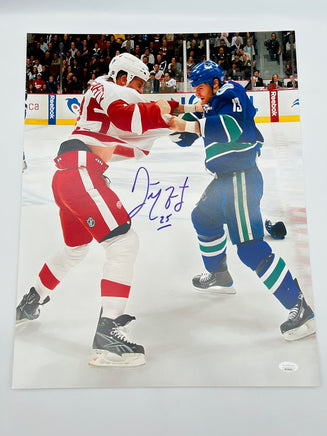 Darren McCarty Autographed 16x20 Detroit Red Wings Photo JSA CoA.