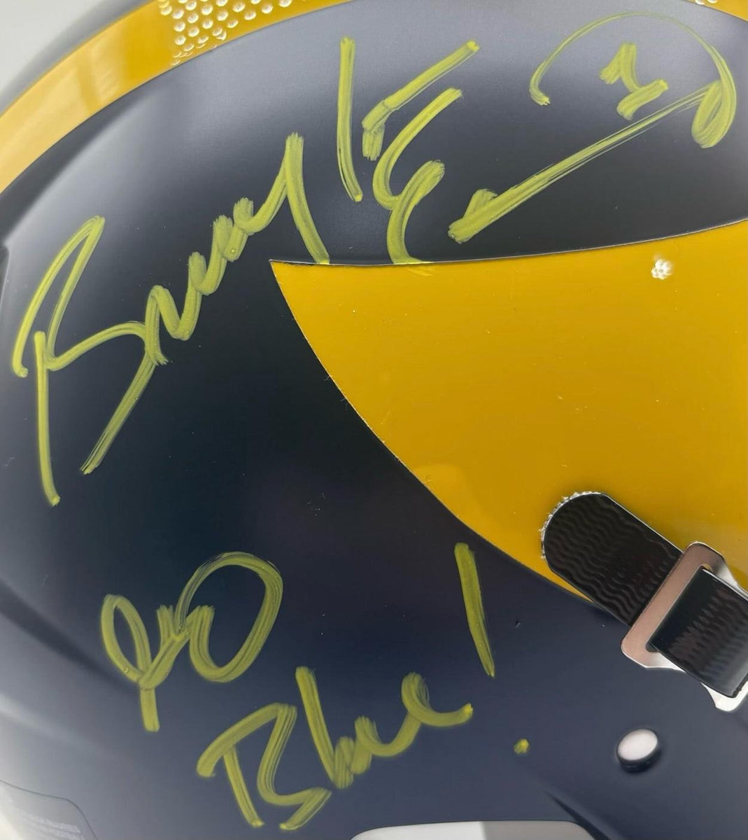 Braylon Edwards Autographed & Inscribed Michigan Wolverines Full-Size Authentic Football Helmet Beckett CoA Braylon Edwards Autographed & Inscribed Michigan Wolverines Full-Size Authentic Football Helmet Beckett CoA