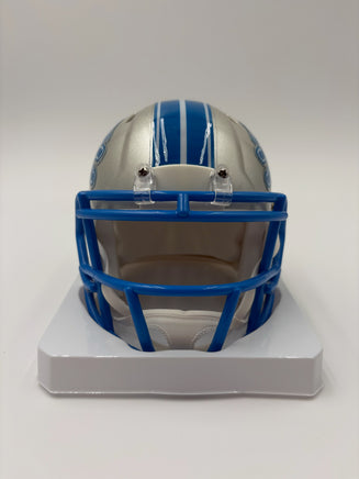 Brock Wright Autographed Detroit Lions Mini Football Helmet Beckett CoA.