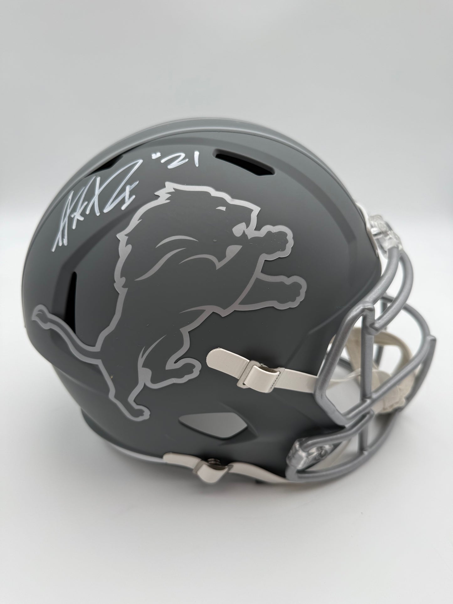 AMIK ROBERTSON AUTOGRAPHED DETROIT LIONS FULL-SIZE REPLICA SLATE HELMET BECKETT CoA