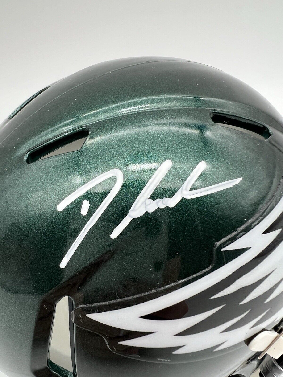 D’Andre Swift Signed Eagles Speed Mini Helmet JSA COA