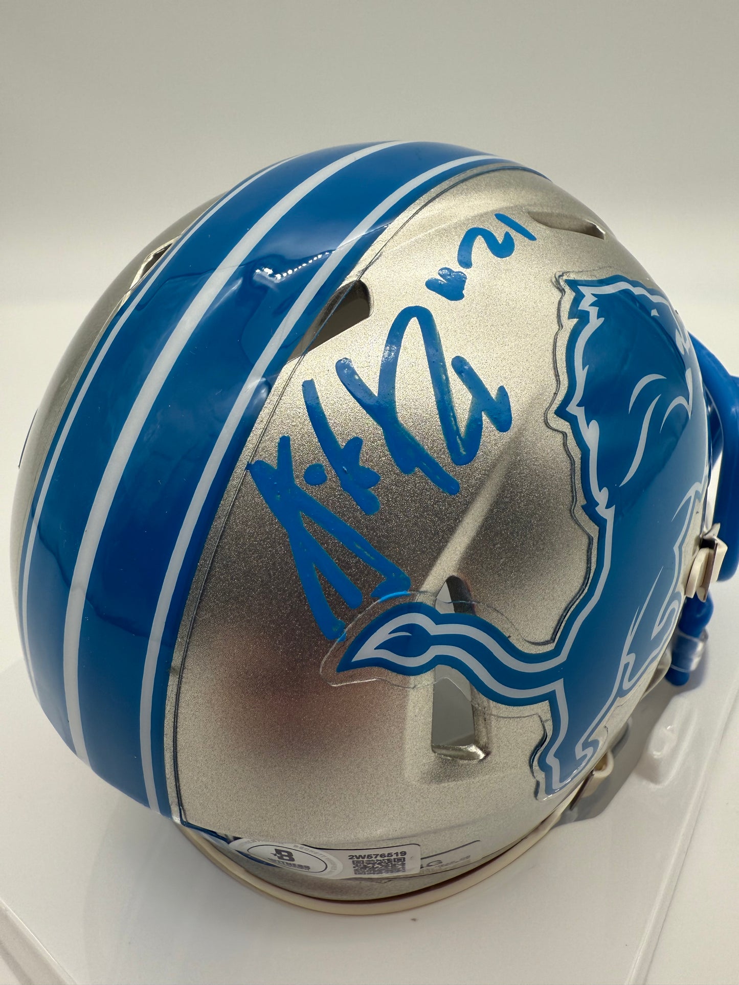 AMIK ROBERTSON AUTOGRAPHED DETROIT LIONS SPEED MINI HELMET BECKETT CoA