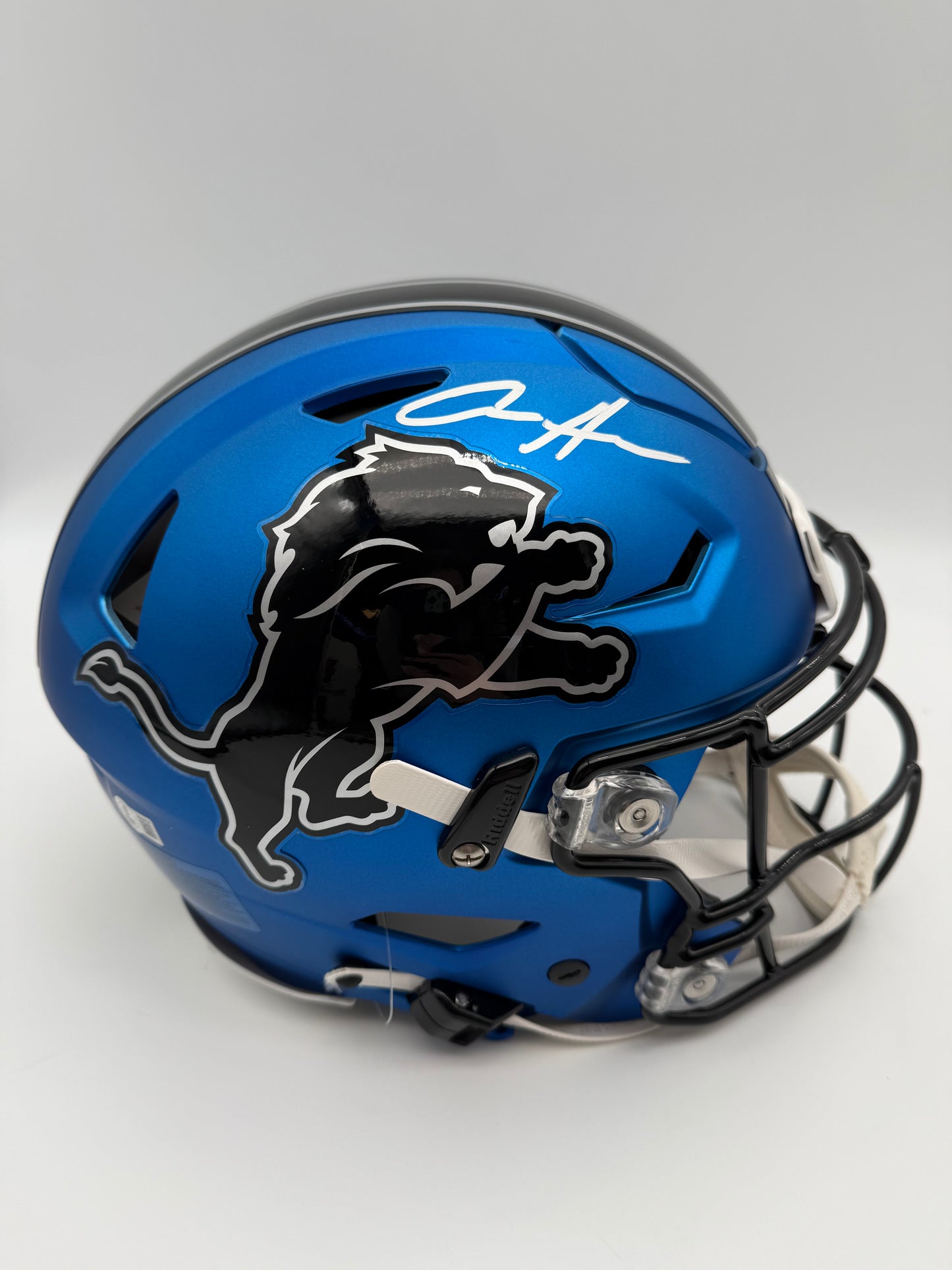 Aidan Hutchinson Autographed Detroit Lions Full Size Alt Speed Flex Helmet Beckett CoA